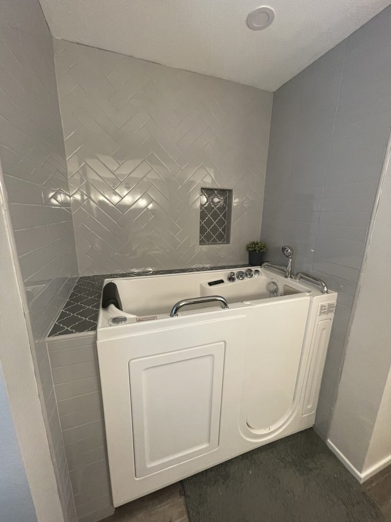 Bathroom Remodeler in Riverside, CA Bathroom Remodeler in Riverside, CA